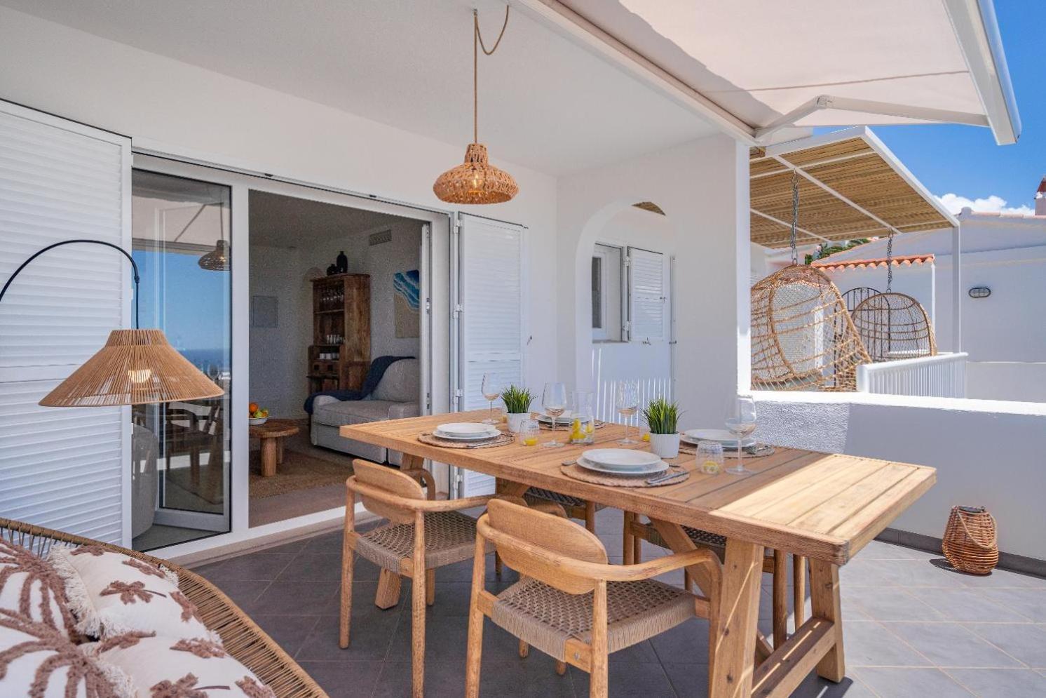 Suites Las Vistas By Menorca Vacations Son Bou Exterior photo