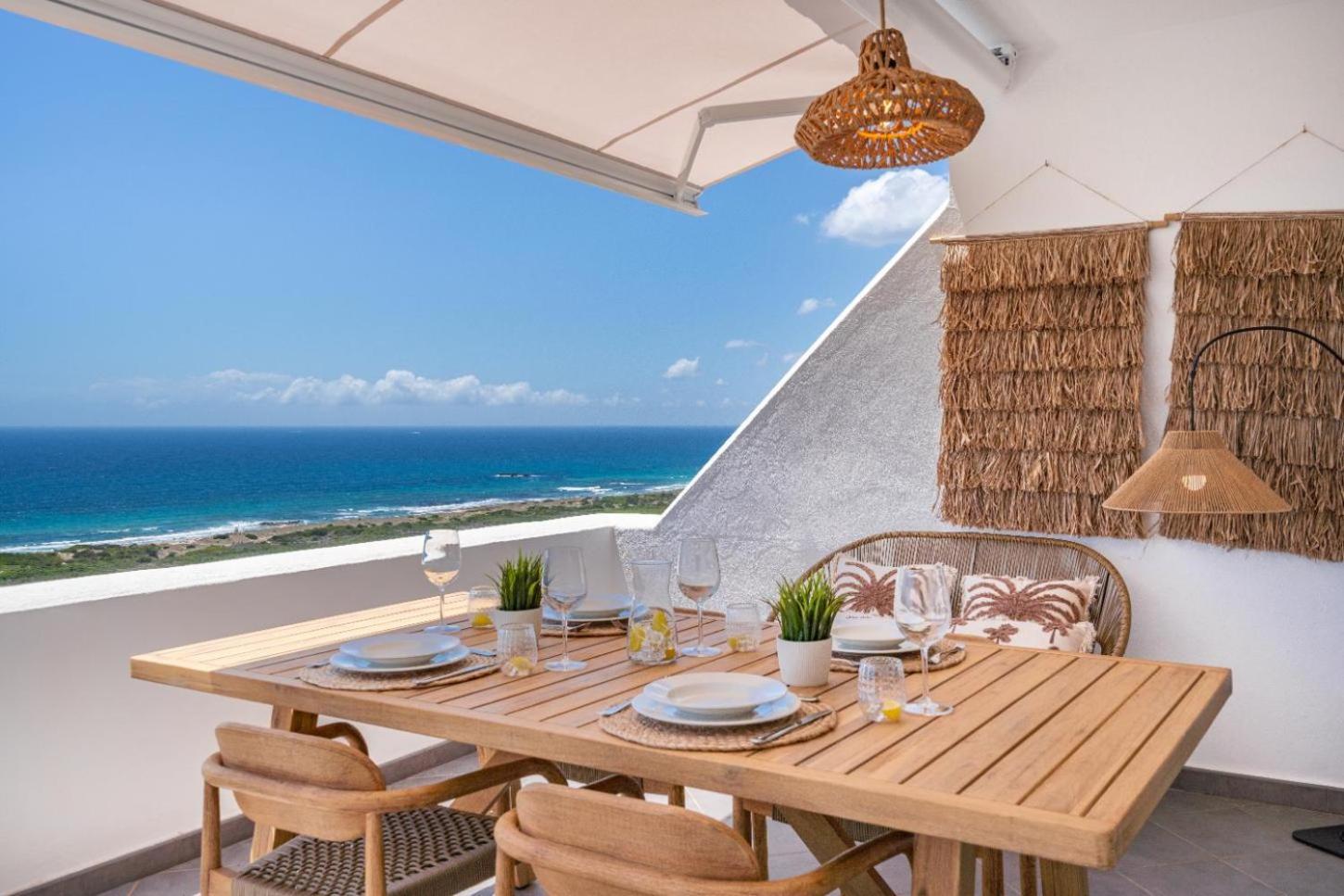 Suites Las Vistas By Menorca Vacations Son Bou Exterior photo
