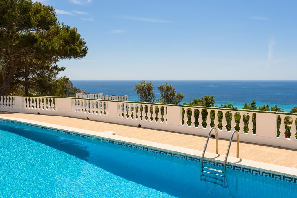 Suites Las Vistas By Menorca Vacations Son Bou Exterior photo