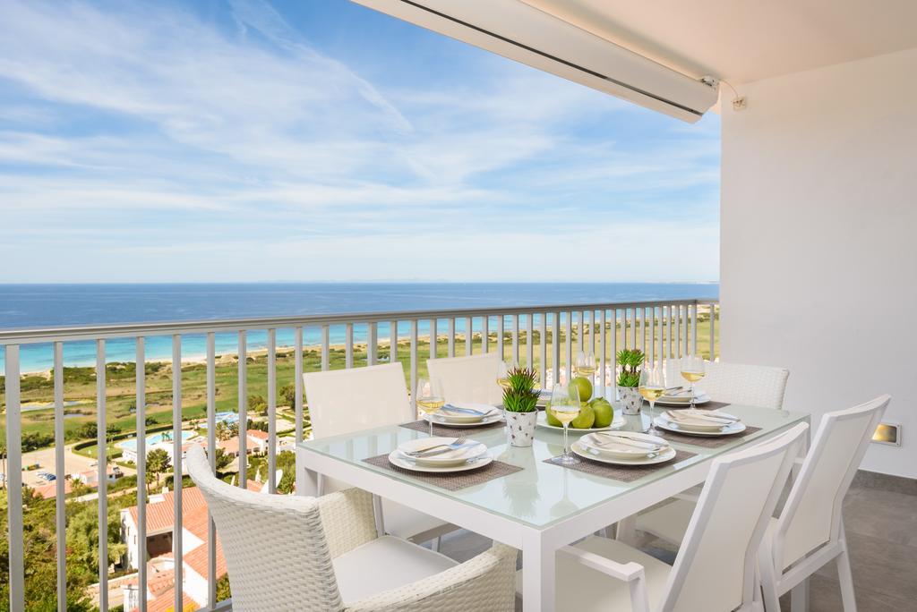 Suites Las Vistas By Menorca Vacations Son Bou Exterior photo